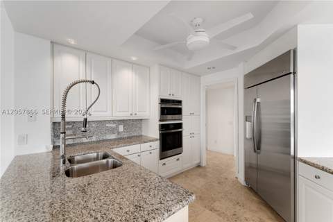 13627 Deering Bay Dr 404, Coral Gables FL - photo 9 of 21