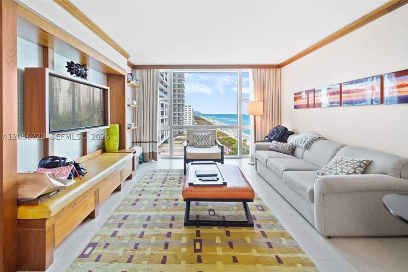 1 bedroom Condominium at 6801 Collins Ave 1015, Central Carillon Beach, Miami Beach — photo 5