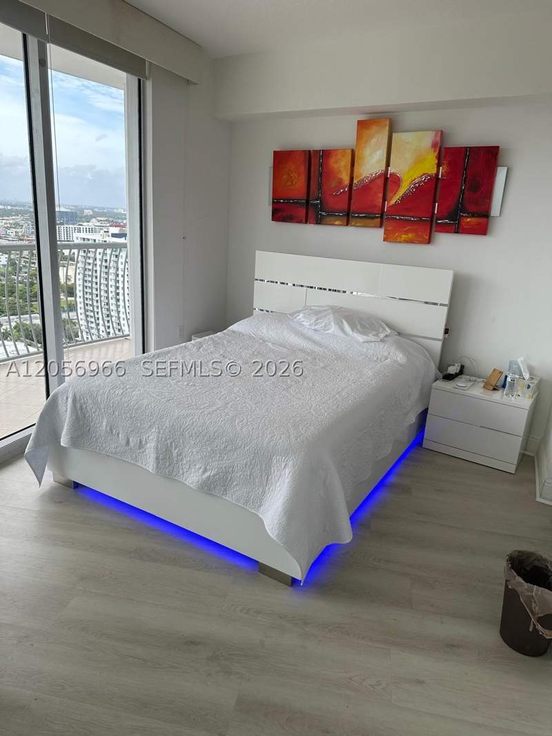 2 bedroom Condominium at 1750 N Bayshore Dr 2914, Opera Tower Condo, Miami — photo 2