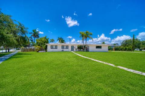 9200 SW 178th St, Palmetto Bay FL - photo 23 of 25