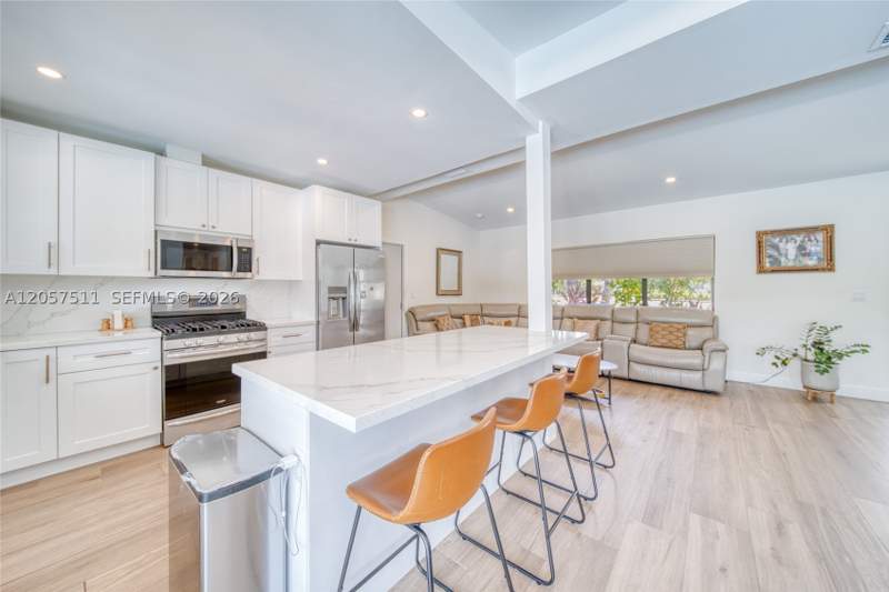3 bedroom SingleFamilyResidence at 9200 SW 178th St, Orchard Estates, Palmetto Bay — photo 5