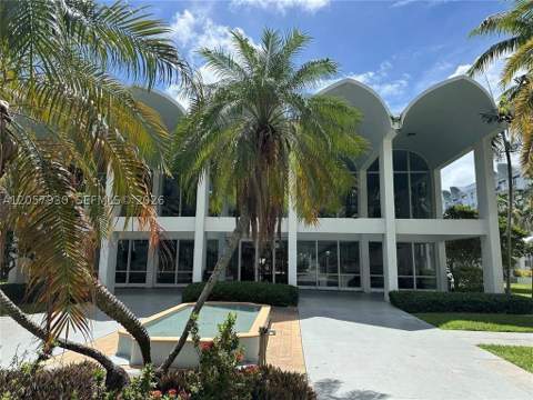 496 NW 165th St Rd D-409, Miami FL - photo 23 of 24