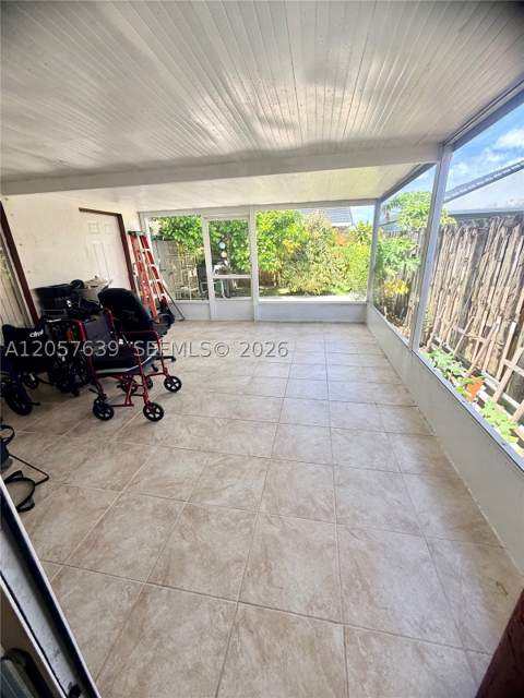 18300 SW 143rd Ct, Miami FL - photo 22 of 32