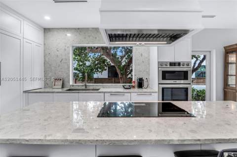 1636 SW 9th St, Miami FL - photo 11 of 37