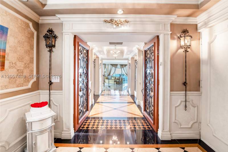 3 bedroom Condominium at 1000 S Pointe Dr 2501, Murano At Portofino Condo, Miami Beach — photo 2