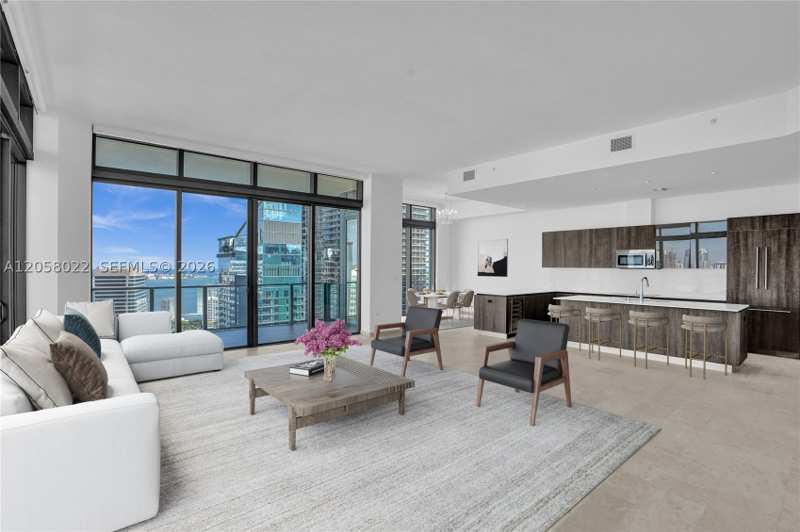 4 bedroom Condominium at 88 SW 7th St 4011, Rise Condo, Miami — photo 1