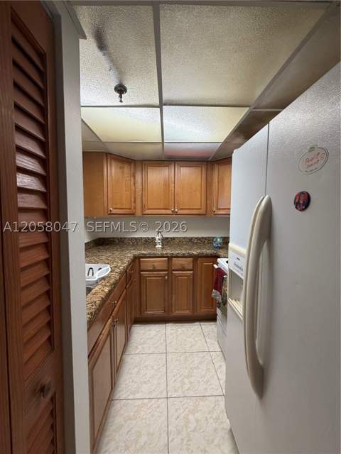 9688 Fontainebleau Blvd 502, Miami FL - photo 14 of 14