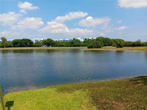 9688 Fontainebleau Blvd 502, Miami FL - photo 6 of 14