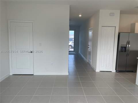 1351 SE 7th Ter, Homestead FL - photo 8 of 19