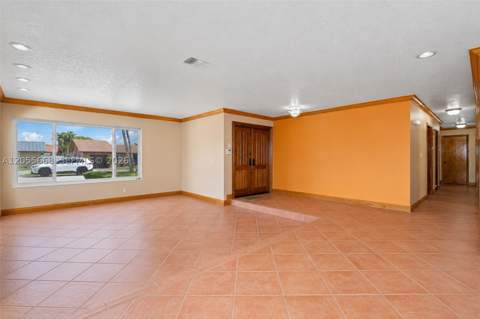 13390 SW 1st St, Miami FL - photo 9 of 52
