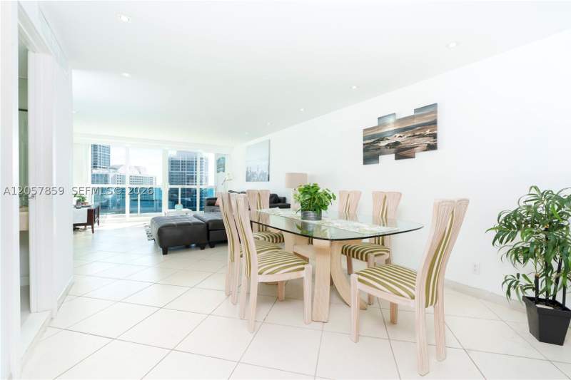 1 bedroom Condominium at 6770 Indian Creek Dr 15T, Aquasol Condo, Miami Beach — photo 4