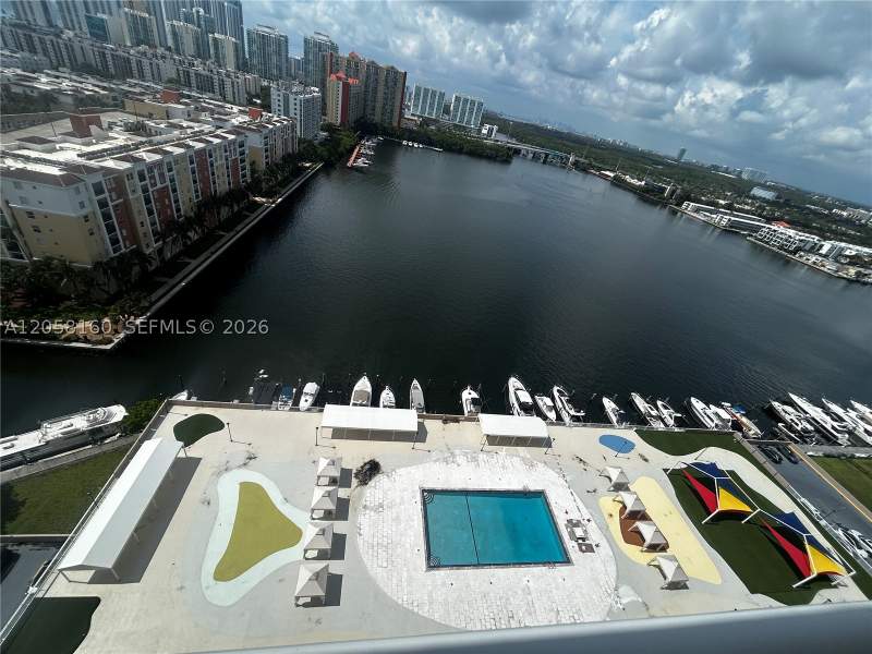 2 bedroom Condominium at 250 174th St 2102, Winston Towers 100 Condo, Sunny Isles Beach — photo 2