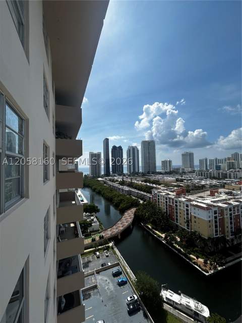 250 174th St 2102, Sunny Isles Beach FL - photo 7 of 13