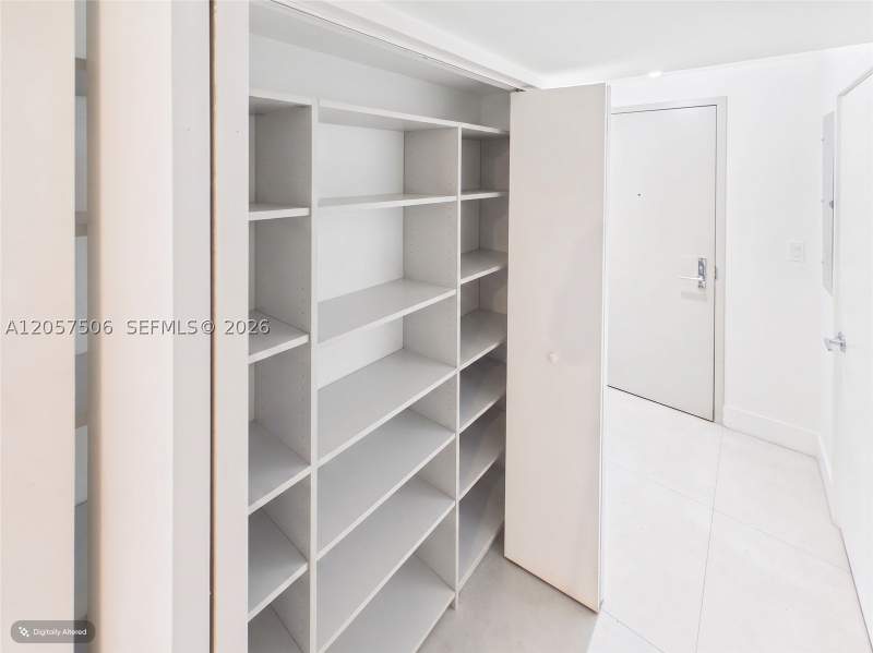 1 bedroom Condominium at 488 NE 18th St 203, Aria On The Bay Condo, Miami — photo 4