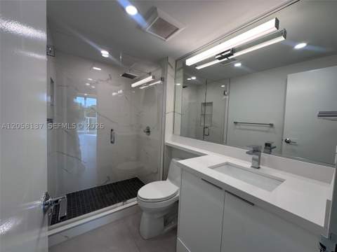 100 Bayview Dr 317, Sunny Isles Beach FL - photo 10 of 30