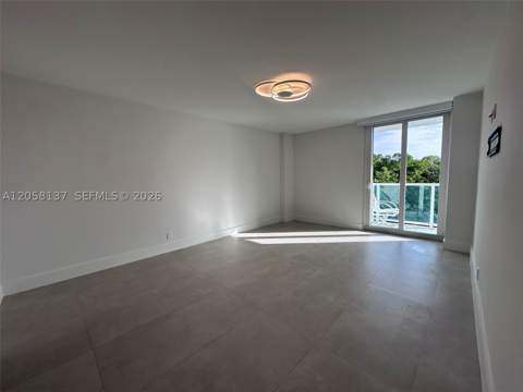 100 Bayview Dr 317, Sunny Isles Beach FL - photo 17 of 30