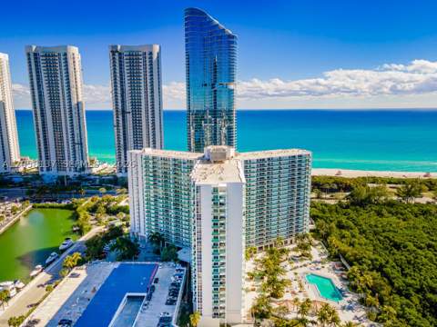 100 Bayview Dr 317, Sunny Isles Beach FL - photo 24 of 30