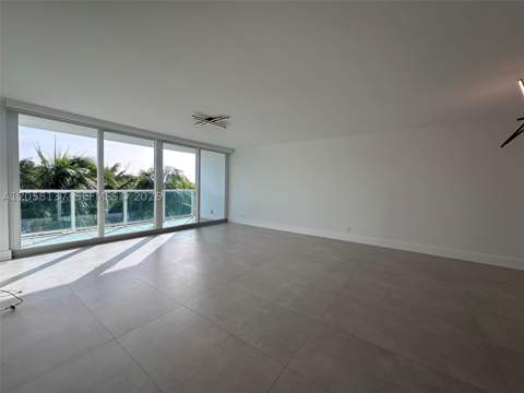100 Bayview Dr 317, Sunny Isles Beach FL - photo 7 of 30