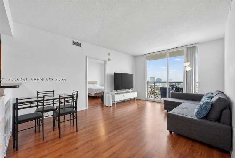 2 bedroom Condominium at 18800 NE 29th Ave 904, Venture At Aventura East, Aventura — photo 1