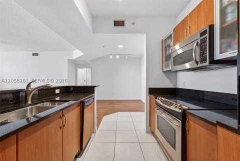 18800 NE 29th Ave 904, Aventura FL - photo 14 of 25