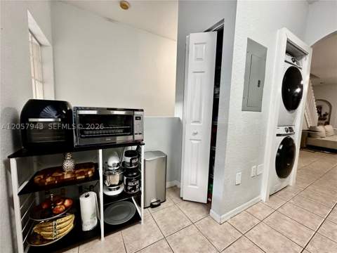5640 NW 115th Ct 206, Doral FL - photo 11 of 49