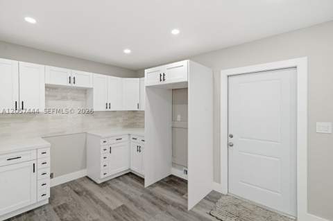 2288 W 4th Ct, Hialeah FL - photo 10 of 31