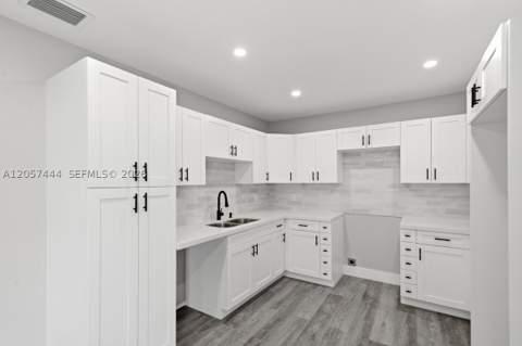 2288 W 4th Ct, Hialeah FL - photo 9 of 31