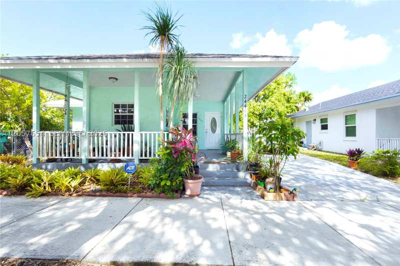 3 bedroom SingleFamilyResidence at 24443 SW 129th Pl, Jordan Commons, Homestead — photo 1