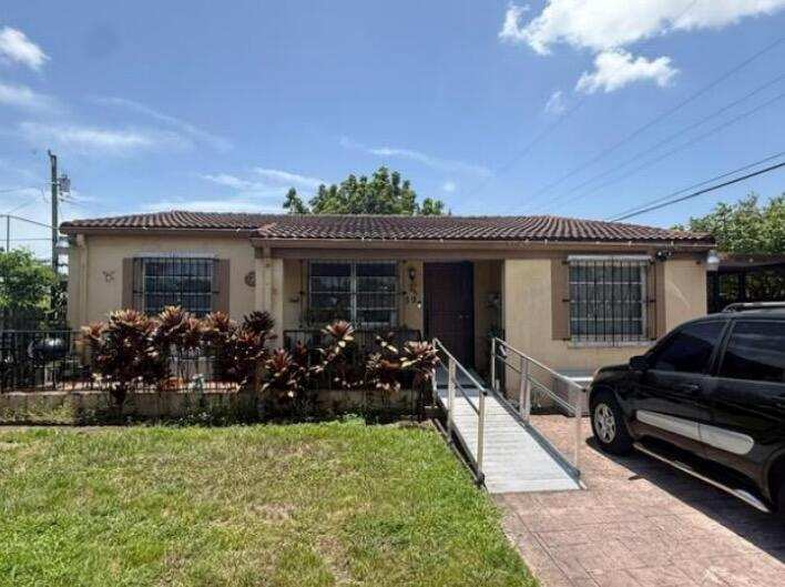 4 bedroom SingleFamilyResidence at 59 Flagami Boulevard, Flagami 1st Addn, Miami — photo 1
