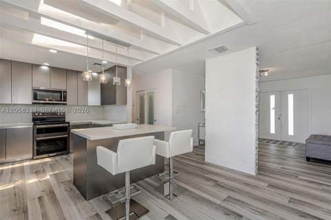 20950 NE 25th Ct, Aventura FL - photo 11 of 35