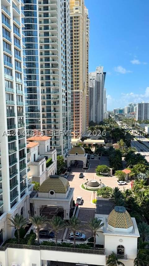 18001 Collins Ave 1118, Sunny Isles Beach FL - photo 7 of 10