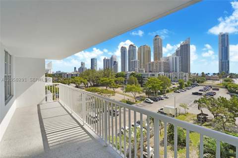 231 174th St 617, Sunny Isles Beach FL - photo 13 of 16