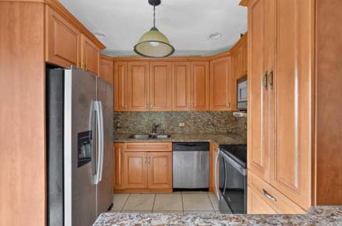 14621 Lincoln Boulevard, Miami FL - photo 11 of 31