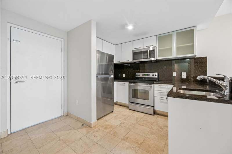 2 bedroom Condominium at 3339 Virginia St Ph-3, Lofts At Mayfair Condo, Miami — photo 4