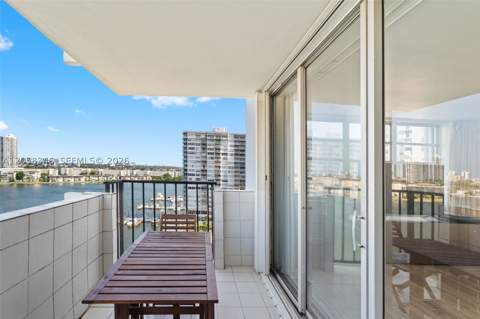 2780 NE 183rd St 1216, Aventura FL - photo 18 of 44