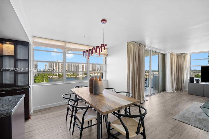2 bedroom Condominium at 2780 NE 183rd St 1216, Commodore Plaza Condo, Aventura — photo 3