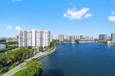 2780 NE 183rd St 1216, Aventura FL - photo 7 of 44
