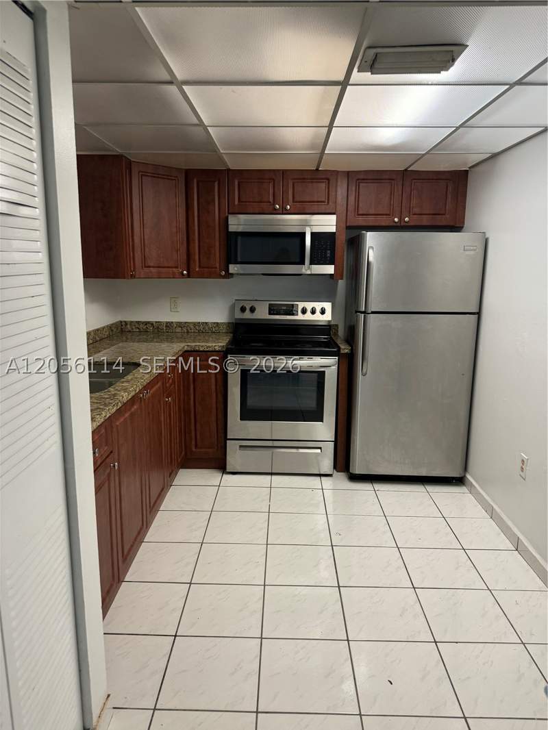2 bedroom Condominium at 2055 SW 122nd Ave 406, International Towers Cond, Miami — photo 2