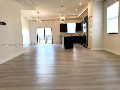 10455 NW 82nd St 35, Doral FL - photo 6 of 22