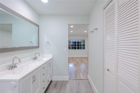 6320 NW 199th St, Hialeah FL - photo 14 of 31