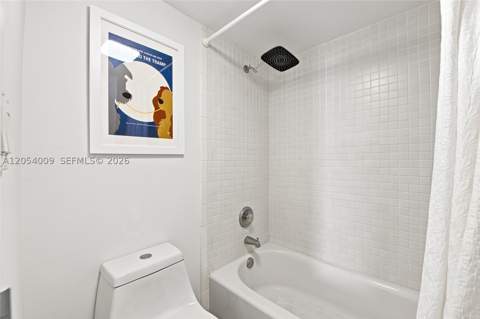 3625 N Country Club Dr 1210, Aventura FL - photo 14 of 29