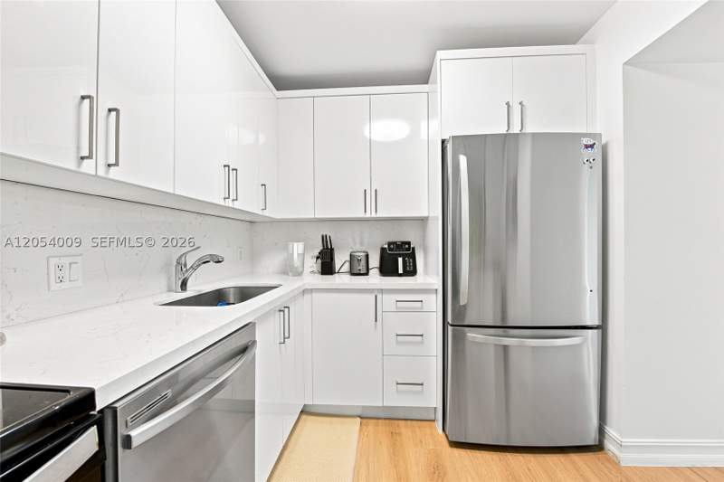 2 bedroom Condominium at 3625 N Country Club Dr 1210, Aventura Eldorado Condo, Aventura — photo 5