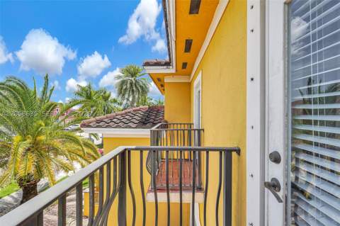 15664 SW 12th Ter, Miami FL - photo 18 of 83