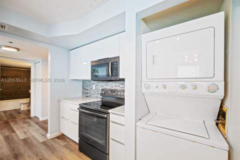 7601 E Treasure Dr 2124, North Bay Village FL - photo 20 of 40