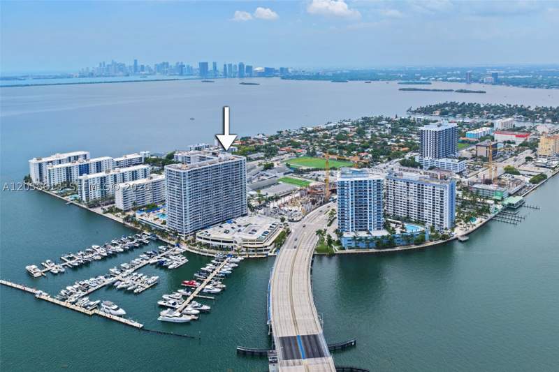 2 bedroom Condominium at 7601 E Treasure Dr 2124, The Grandview Palace Cond, North Bay Village — photo 3