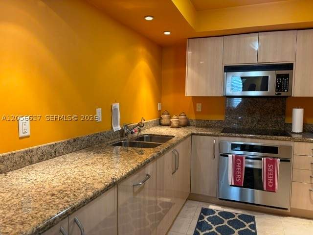 2 bedroom Condominium at 625 Biltmore Way 1201, Gables Plaza Condo, Coral Gables — photo 5