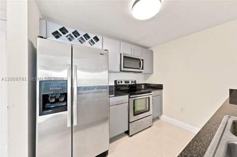 1861 NW S River Dr 2209, Miami FL - photo 7 of 48