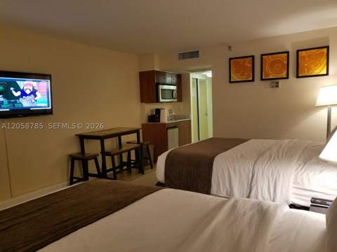 19201 Collins Ave 429, Sunny Isles Beach FL - photo 6 of 9