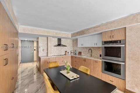 2457 Collins Ave 1603, Miami Beach FL - photo 15 of 49