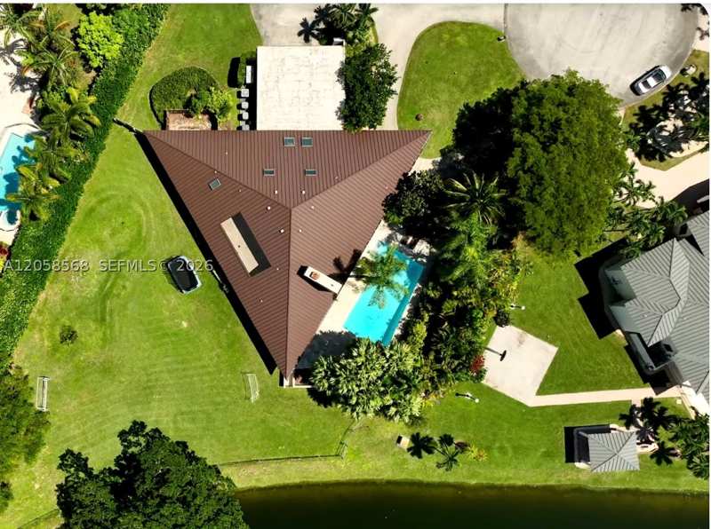 5 bedroom SingleFamilyResidence at 8925 SW 102nd Ter, Galloway Glen, Miami — photo 1